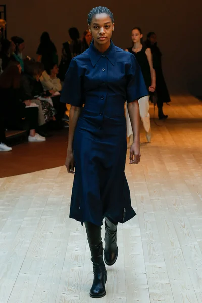 Look 23